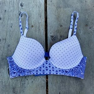 Victoria Secret polka dot triple clasp padded bra